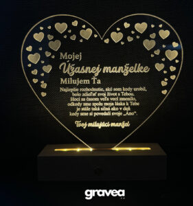 Gravírovaná LED lampa pro úžasnou manželku